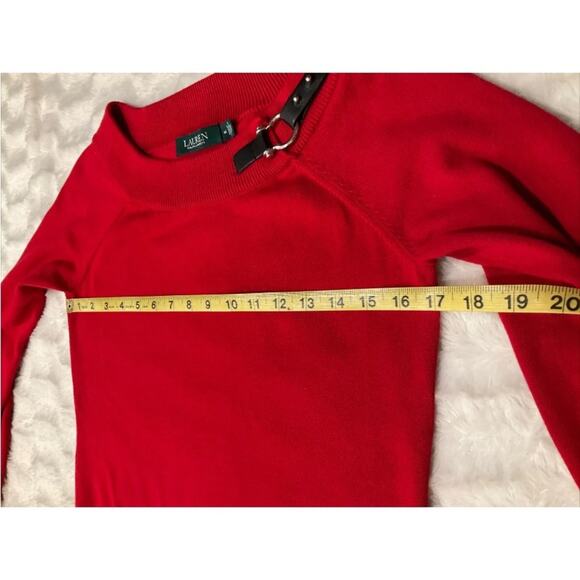 Lauren Ralph Lauren Classic Women’s Red Crew Neck Sweater Size Medium - Picture 6 of 6